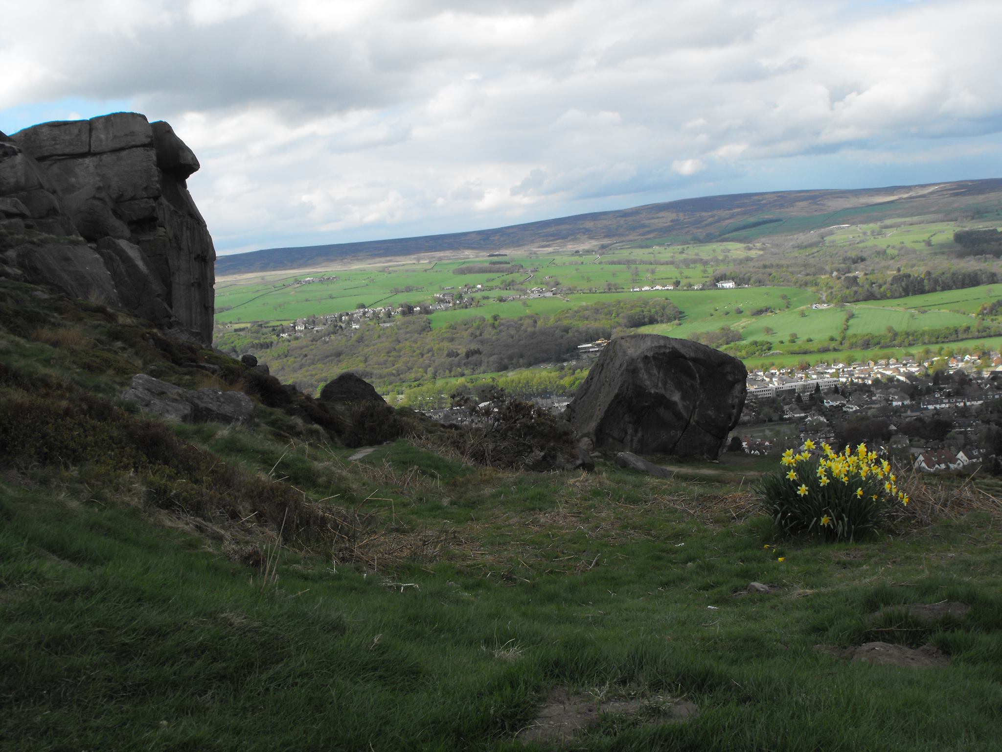 The Cow and Calf rocks looking over Ilkley (sent in by Brian Harvey Dickinson)