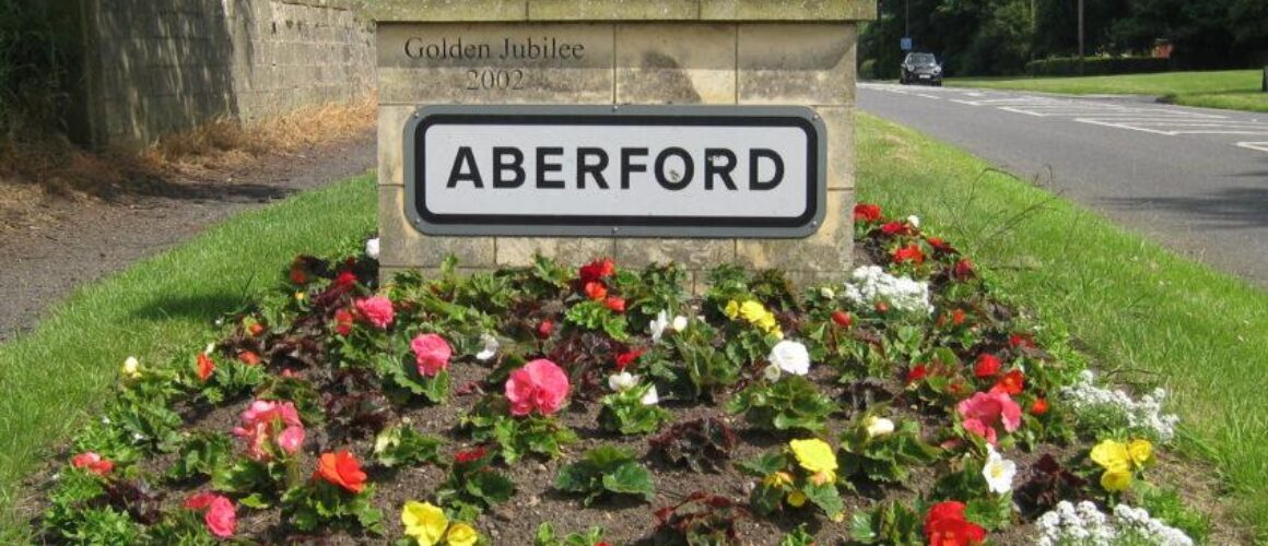 Aberford_Boundary_Marker_south_14_June_2017